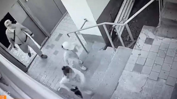 Фотография к новости: Семейде балаларға мүшесін көрсеткен ер адам қамауға алынды