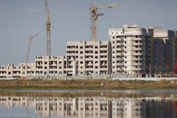 Фотография к новости: Қанша қазақстандық үй кезегінде тұр?