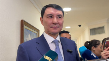 Фотография к новости: «Кенішті тегін бере салды». Жамаубаев Жәкішевтің сөзін теріске шығарды