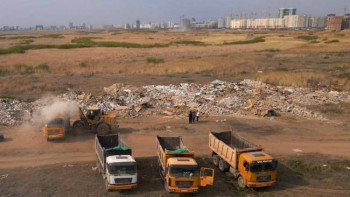 Фотография к новости: Астана шетіне 700 тонна қоқыс төккен кәсіпкерге айыппұл салынды