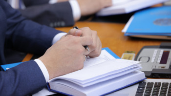 Фотография к новости: Мемлекеттік қызмет туралы ақпарат ашық болуы керек – Дорофеев