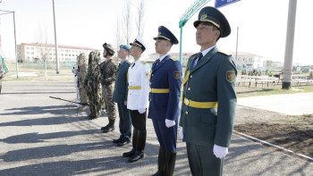 Фотография к новости: ҰҚШҰ аясында Қазақстан Ресейге әскер жіберуі мүмкін бе?