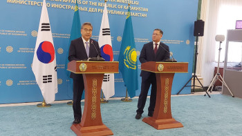 Фотография к новости: Корея министрі қазақша сөйледі