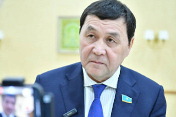 Фотография к новости: Депутат Маңғыстау облысының жағдайын шешетін арнайы комиссия құруды ұсынды