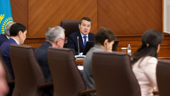 Фотография к новости: Смайылов заңсыз сатып алынған активтерді мемлекетке қайтару мәселесіне жауап берді