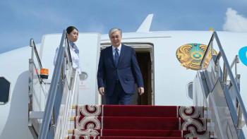 Фотография к новости: Қасым-Жомарт Тоқаев  Қырғызстанға жұмыс сапарымен барды