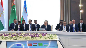 Фотография к новости: Тоқаев: Негізгі міндет – сауда номенклатурасын кеңейту арқылы экспортты ұлғайту