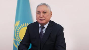 Фотография к новости: Мақажанов Өнеркәсіптік қауіпсіздік комитетінің төрағасы қызметінен босатылды