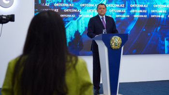 Фотография к новости: «Ноғаев, су қайда?». Әкім ақтаулықтардың плакатына қатысты ойын айтты