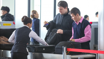 Фотография к новости: Қару, жарылғыш зат. Жолаушылар қандай тыйым салынған заттарды алып өтпек болған