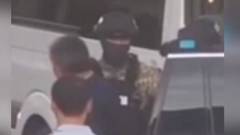 Фотография к новости: "Ұнтақ зат, тапанша тәркіленді". ІІМ "Алтын Орда" басшылығының ұсталғанына қатысты түсініктеме берді