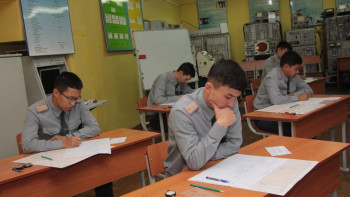 Фотография к новости: Биыл 120-дан астам курсант лейтенант атағын алады