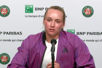 Фотография к новости: Елена Рыбакина «Ролан Гаррос 2023» турнирінен бас тартуға мәжбүр болды