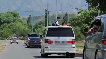 Фотография к новости: Жол ережесін бұзған кортеж жүргізушілері жауапкершілікке тартылды