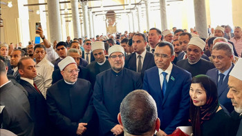 Фотография к новости: Каирде Бейбарыс Сұлтан мешітінің ашылу салтанаты өтіп жатыр