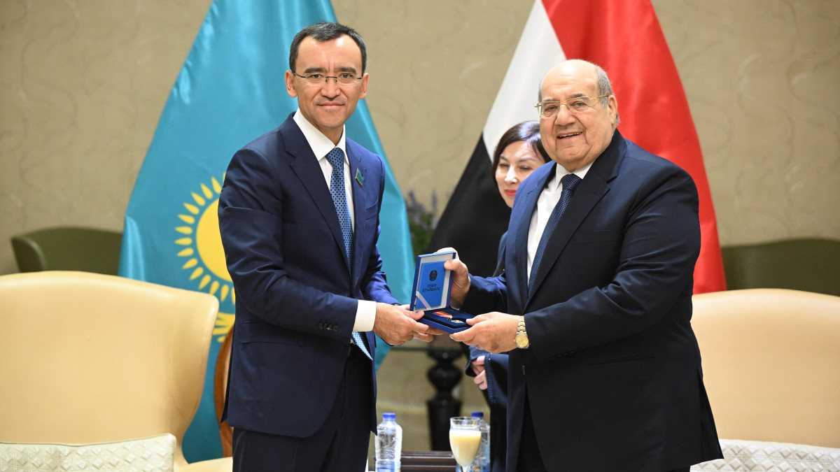  Сенаттың баспасөз қызметінен