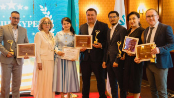 Фотография к новости: Алтын жүректі жандар марапатталды