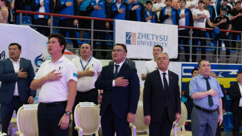 Фотография к новости: Ақтауға 55 университеттің 3 мыңнан астам студенті жиналды