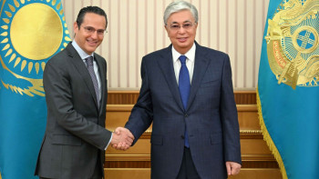 Фотография к новости: Shell басшысы Тоқаевқа мұнай химиясы саласындағы жобалар туралы айтты