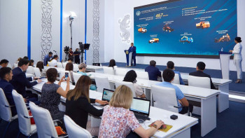 Фотография к новости: Шыны зауытында қытайлықтар жұмыс істеп жатыр – Нәлібаев түсініктеме берді