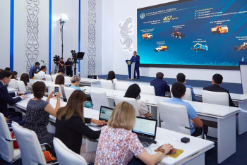 Фотография к новости: Шыны зауытында қытайлықтар жұмыс істеп жатыр – Нәлібаев түсініктеме берді