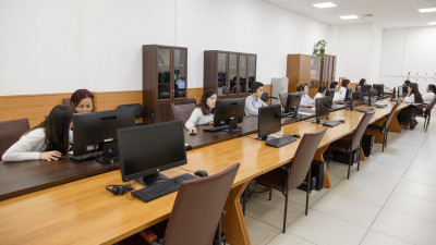 Қазақстандық екі мыңға жуық әйел IT-мамандықтарын тегін меңгере алады