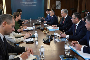 Фотография к новости: Тоқаев Еуропалық қайта құру және даму банкінің президентімен кездесті