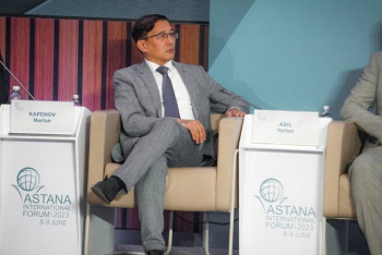 Фотография к новости: Мемлекеттік қызметшілерді оқыту жүйесіне «Жасыл экономика» қағидаттары енгізіледі