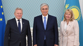 Фотография к новости: Мемлекет басшысы  Януш Войчеховскиймен кездесті