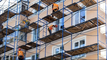 Фотография к новости: Шымкентте 15 тұрғын үйде күрделі жөндеу жұмыстары басталды