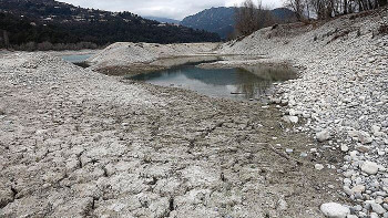 Фотография к новости: Еуропаның үштен бір бөлігі құрғақшылықтан зардап шегіп отыр