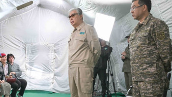 Фотография к новости: Тоқаев: Мен келеді деп жолды жөндеу - масқара жағдай