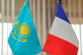 Фотография к новости: Қазақстан-Франция стратегиялық ынтымақтастығына 15 жыл толды