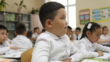 Фотография к новости: 1-сыныпқа қабылдау үшін 250 мыңға жуық  өтініш түсті