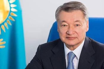 Фотография к новости: Әкім Ахметов қызметінен кетті