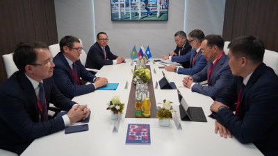 Энергетика министрі Петербург халықаралық экономикалық форумына қатысты