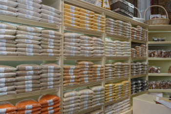 Фотография к новости: Әлеуметтік маңызы бар азық-түлік бағасын асырған кәсіпкер жауапкершілікке тартылды