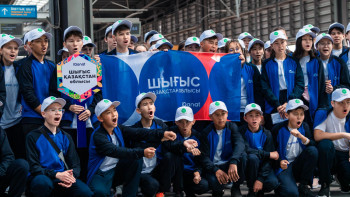 Фотография к новости: Астанада 800-ден астам дарынды ауыл оқушысы бас қосты