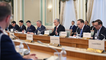 Фотография к новости: Президент: Әлемдегі түрлі саяси шиеленістер елімізді алаңдатып отыр