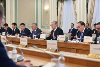 Фотография к новости: Президент: Әлемдегі түрлі саяси шиеленістер елімізді алаңдатып отыр