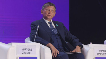 Фотография к новости: Әлем пандемиядан кейін волонтерліктің қуатына көз жеткізді – сенатор