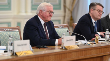 Фотография к новости: Германия президенті келіссөз барысында Ресей агрессиясы мен Орта дәліз туралы айтты