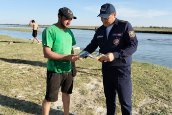 Фотография к новости: Тыйым салынған жерде шомылғандарға 400 мың теңгеге жуық айыппұл салынды
