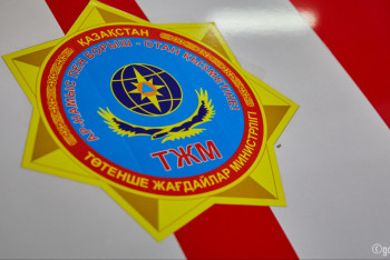 Фотография к новости: Шемонаихада  жарылыстан болған өрт сөндірілді