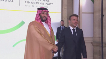 Фотография к новости: Парижде климатқа қатысты саммит басталды