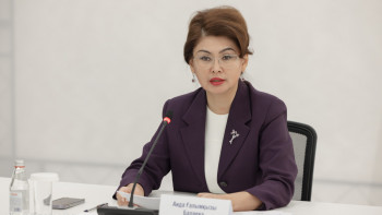 Фотография к новости: Мемлекеттік қызметшінің бейнесі адамдарға жақын болуы керек - Аида Балаева