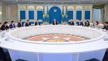 Фотография к новости: Президент Реформалар жөніндегі жоғары кеңестің отырысын өткізді