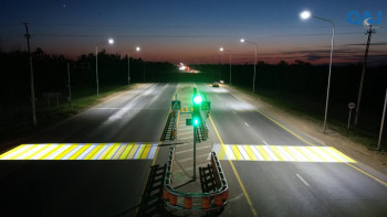 Фотография к новости: Елорда кіреберісіндегі тасжолда проекциялық жолақтар орнатылды