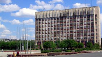 Фотография к новости: 25 жылда Жезқазған қаласында тек бір ғимарат салынған - Әбдіғалиұлы