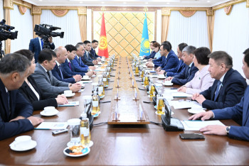 Фотография к новости: Сенатта Қырғызстанның Жогорку Кенешімен ынтымақтастық тобы құрылды